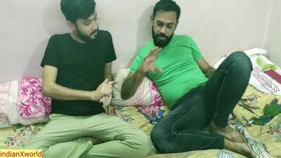 Hot Girlfriend Vs Two Guys!! Dada Tomari Grillfriend Ko Mene Chudna Chataho ! Indian Real Threesome Sex - upornia.com - India
