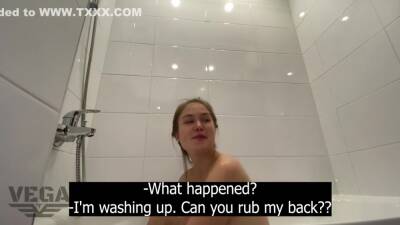 Lustful Dad Washes His Step Daughter - upornia.com - Russia