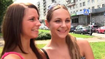 Amazing teen threesome outdoors - drtuber.com - Russia