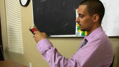 School teacher Wade Westin anal plows student Jacobey London - drtuber.com