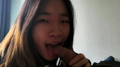 Cute Asian Girlfriend Gives Blowjob For Huge Facial Cumshot - icpvid.com - Japan