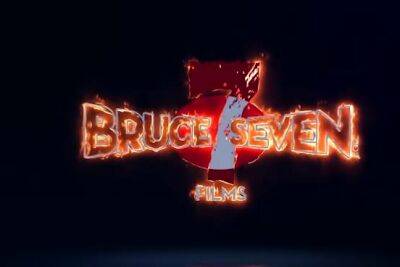 Bruce VII (Vii) - BRUCE SEVEN - Buttslammin hotties are getting freaky - drtuber.com