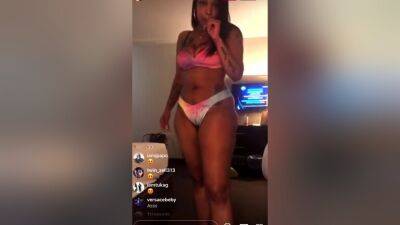 Mz Smiley - hclips.com
