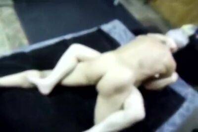 Getting A Good Pounding - hclips.com