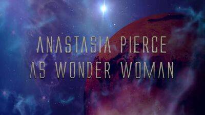 Wonder Woman Vs Alien Tentacles Monster - anastasia pierce - sunporno.com