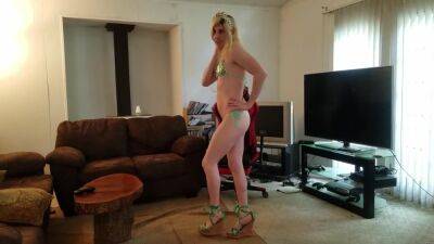 Sissy Denver Shoemaker On The Effects Of Wearing A Thong Bikini - hclips.com