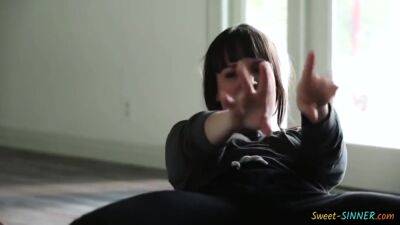 Brunette Babe Pussyfucked By Bf After Blowjob - upornia.com