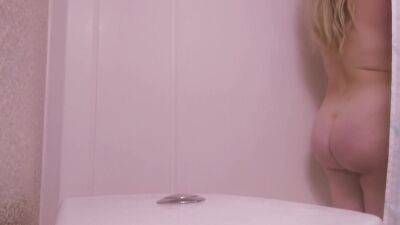 White Pussy Milk Squirt In The Shower Bottle & Bullet - Quiet Blonde Pawg Multiple Orgasms Full Film - upornia.com