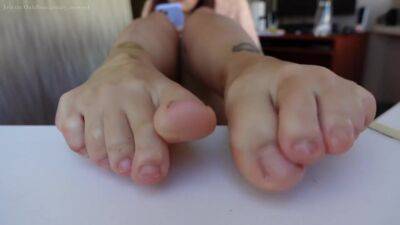 Black Amateur Explore Hot Foot - hclips.com