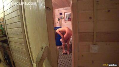 Met My Stepsister In The Sauna And Could Not Resist - hclips.com