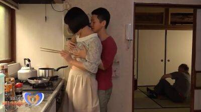 cougar - Chinese Cougar Cant Fight Back Him in Home Kitchen - sunporno.com - China