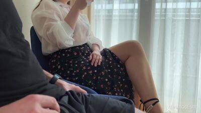 Pulled Out Cock In Front Of Beauty Girl In Pantyhose In The Waiting Room - hclips.com