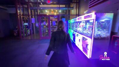 Sammmnextdoor - Date Night #04 - Arcade Foreplay Before Passionate Fucking At Home - hclips.com