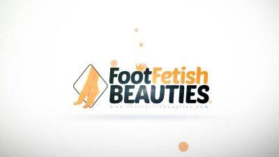 Barefoot brunette shows feet in public - drtuber.com