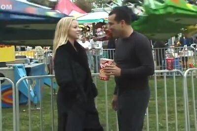 Luna - Slutty Blonde Meets Dude At The Luna Park And They Go Home To Fuck - upornia.com