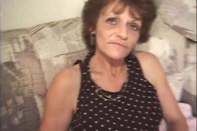 Hey My Grandma Is - upornia.com