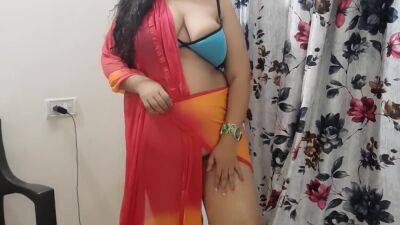 Desi India - Horny Desi Indian Bhabhi Trying On Her New Clothes In Her Bedroom - upornia.com - India
