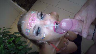 Geile Milf Spuit Heel Haar Kutje Leeg - hclips.com