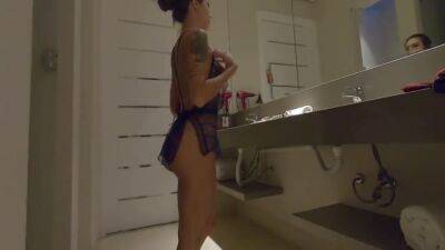 Playing With Naughty Brunette At The Motel - Ana Rothbard - upornia.com - Brazil