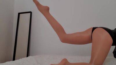 Hot Dressed Too Hot - hclips.com