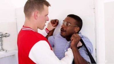 Hunk nerdy black dude gets his ass dominated by Shanes cock - drtuber.com