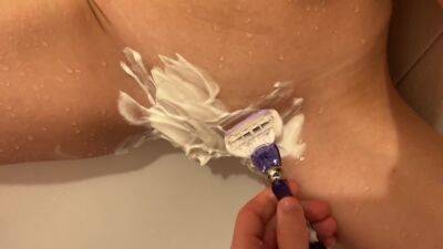 I Asked My Stepbrother To Shave My Pussy. It Was So Sexy So He Fuck Me In Bath - hclips.com