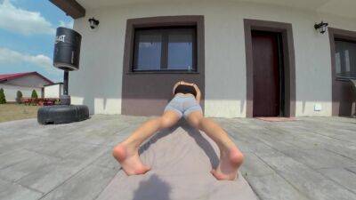 Yoga Squirt Outside Front On Neigbor - hclips.com