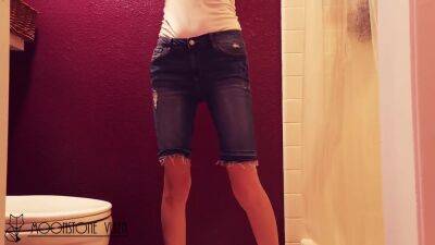 Wetting My Jean Shorts After Yard Work...before Jumping In The Shower - upornia.com
