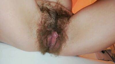 Pissing Then Shaving Off My Hairy Pussy Big Clit Closeup - upornia.com