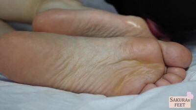 Sakurasfeet - Do Why This Morning My Feet Are So Sticky? - upornia.com