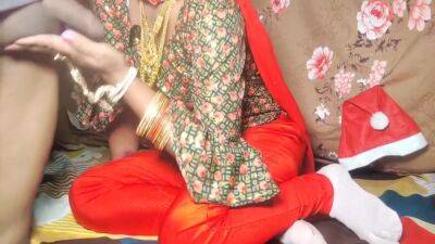 Desi India - Desi Indian Bhabhi First Time In Salwar Suit Gets Sucked From Fat Land - upornia.com - India