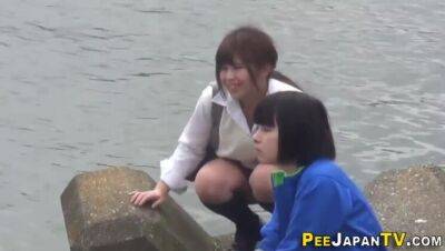 Pissing japanese teenagers get watched - veryfreeporn.com - Japan