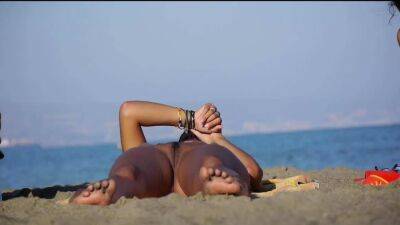 Nude Beach Voyeur Spy Cam Naked Girls - drtuber.com