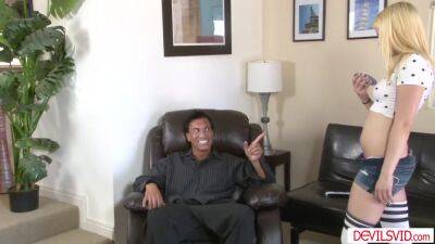 Stepdad Licks N Fucks Teen Stepdaughter 4 - upornia.com