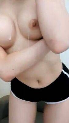 Close up POV of teen sucking cock - drtuber.com - Japan