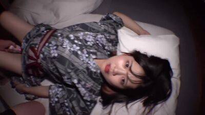 着物の女子大生をおもちゃで虐める【bdsm】【orgasm】【japanese】 P1 - videomanysex.com - Japan