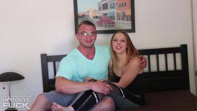Handsome Bodybuilder Stud Plows Pussy On Wild Screamer Chick. Total FREAK! - porntry.com