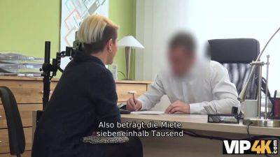Agent Ruyslips Lussy Sweet for a date but she gets paid for it in the office - sexu.com - Czech Republic