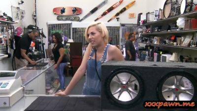 Tight Blonde Babe Drilled By Pawn Dude At The Pawnshop - hclips.com