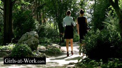 Trio With 2 Secretaries Very Devoted - hotmovs.com - France