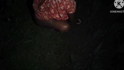 Bhabhi Ko Bathroom Kara Kar Chudai Ki - desi-porntube.com - India