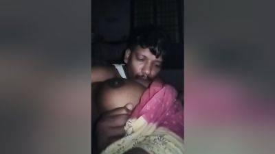Indian Wife Big Tits Boobs - 18 Years - desi-porntube.com - India