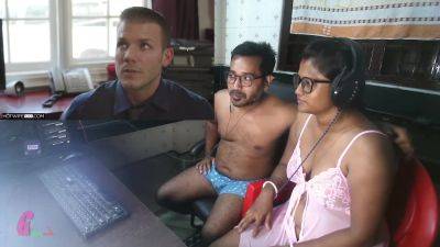 हद म परन रवय - Indian Desi Hot Wife Reactions Watching Porn - videomanysex.com - India