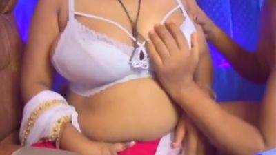 The Boy Started Sucking The Girls Boobs And Played A Sex Game By Pressing Her Boobs - desi-porntube.com - India
