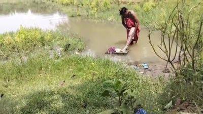 Bhabi Naha Rahithi Ghar Lake Khub Choda. Bhabi Sex. Indian Sex - desi-porntube.com - India