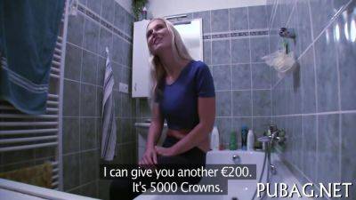 Babe Thrills With Her Blowjob - videomanysex.com