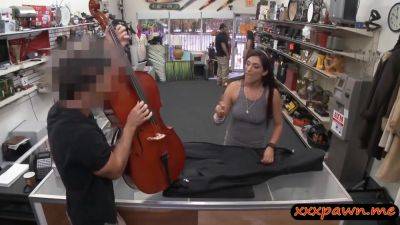 Perky Tits Babe Pounded By Pawn Keeper At The Pawnshop - hclips.com