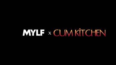 A Perfect Pussy Pie - MYLF - hotmovs.com