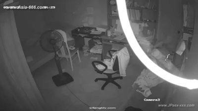 Hackers use the camera to remote monitoring of a lover's home life.598 - txxx.com - China