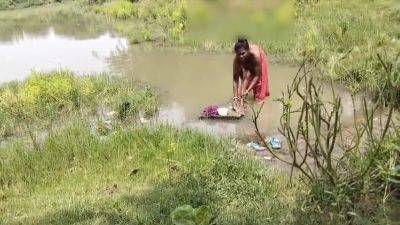 Bhabi Naha Rahithi Ghar Lake Khub Choda. Bhabi Sex. Indian Sex - hclips.com - India